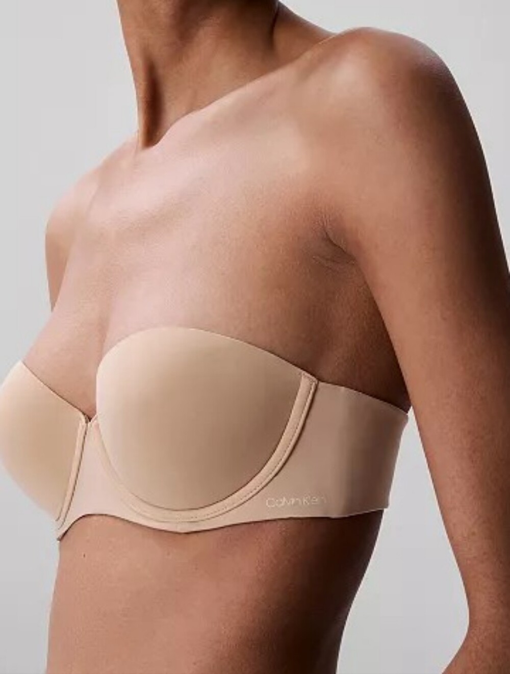 Calvin Klein Women's Perfectly Fit Push-Up Strapless Bra 30B NWT